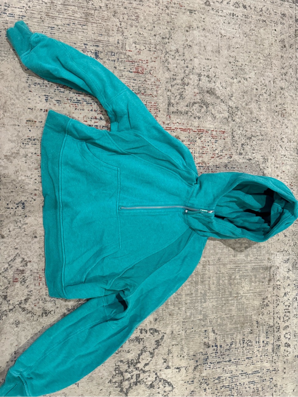 Lululemon cropped hoodie